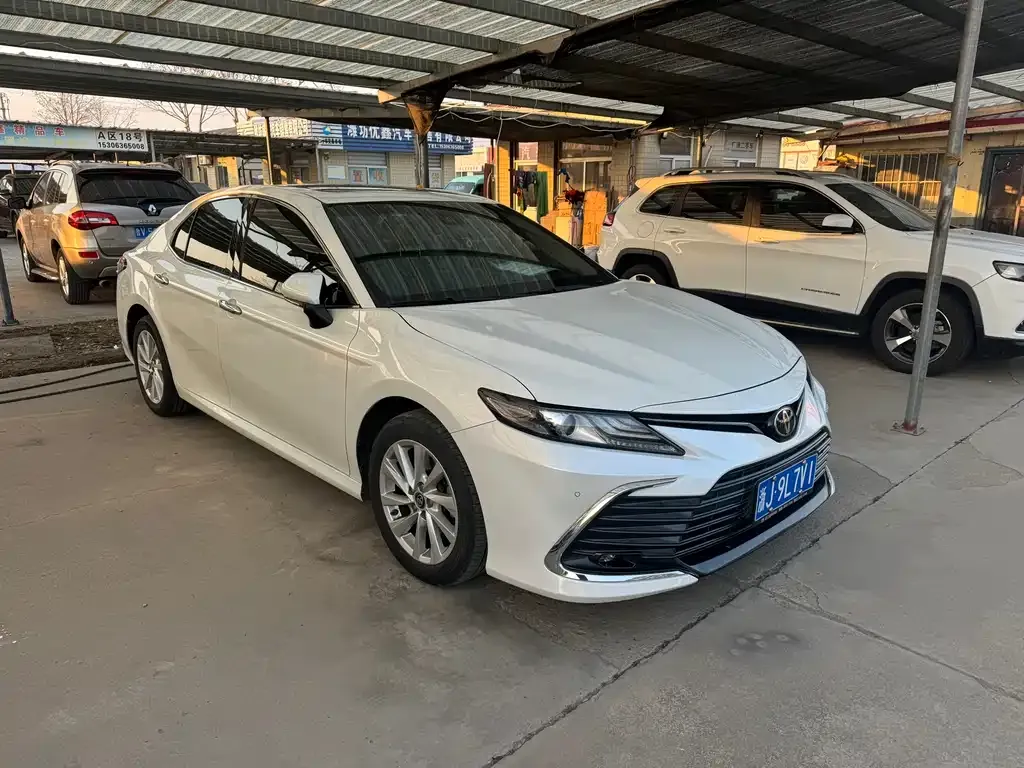 Toyota Camry 2021 из CN, фото 4