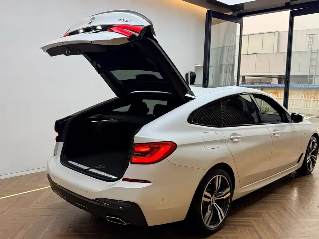 BMW 6 Series GT — фото 4