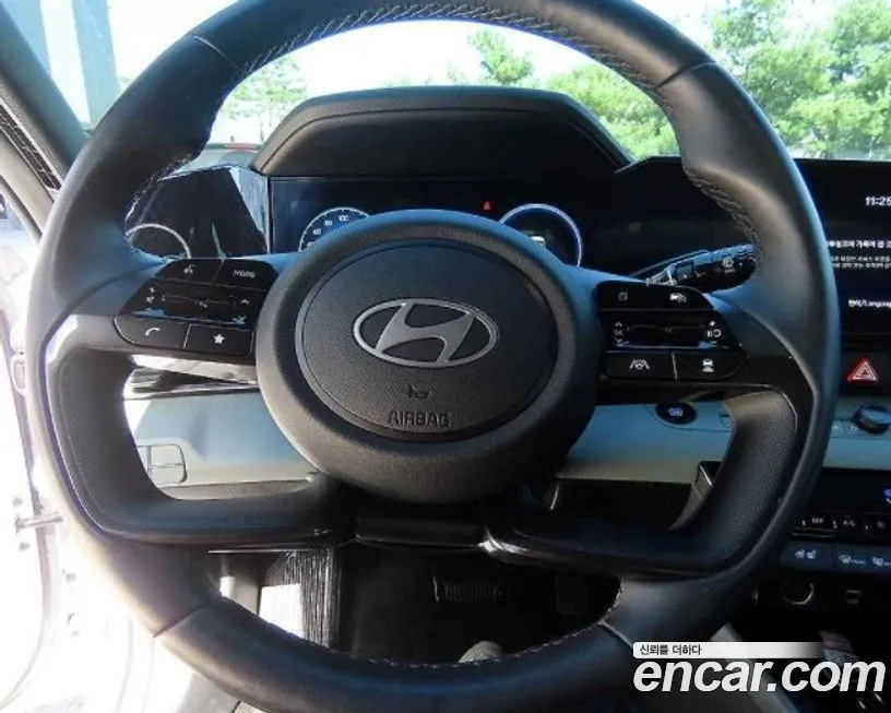 Hyundai AVANTE — фото 5