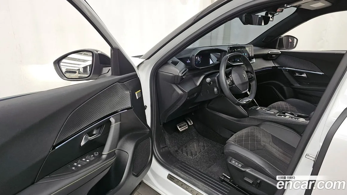 Peugeot 2008 2023 из KR, фото 8