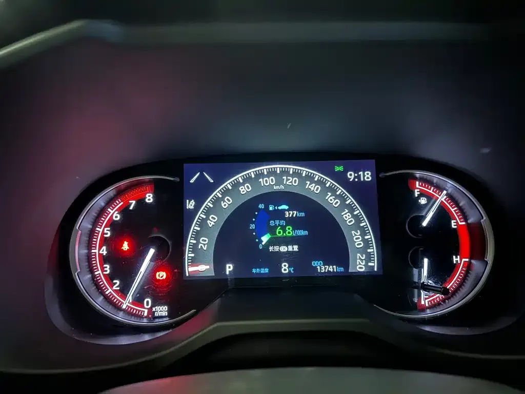 Toyota RAV4 2024 из CN, фото 2