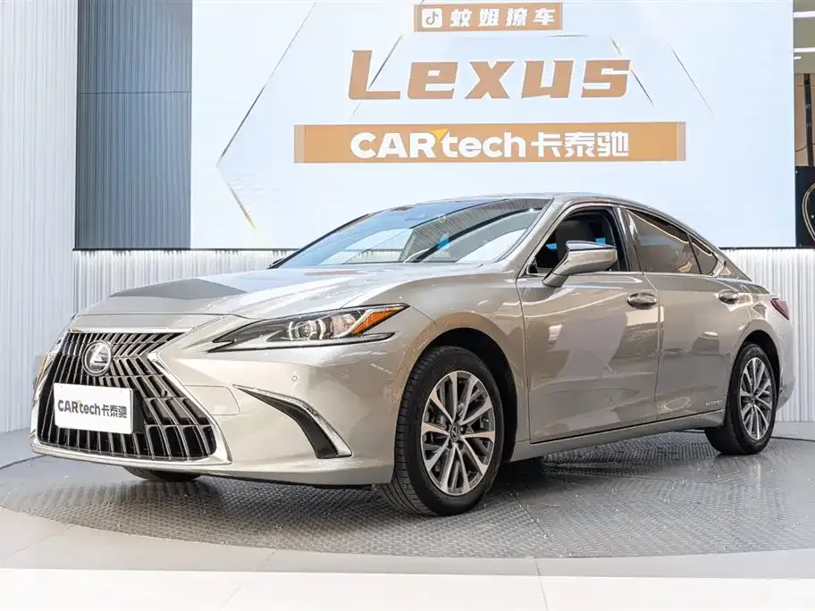 Lexus ES — фото 3