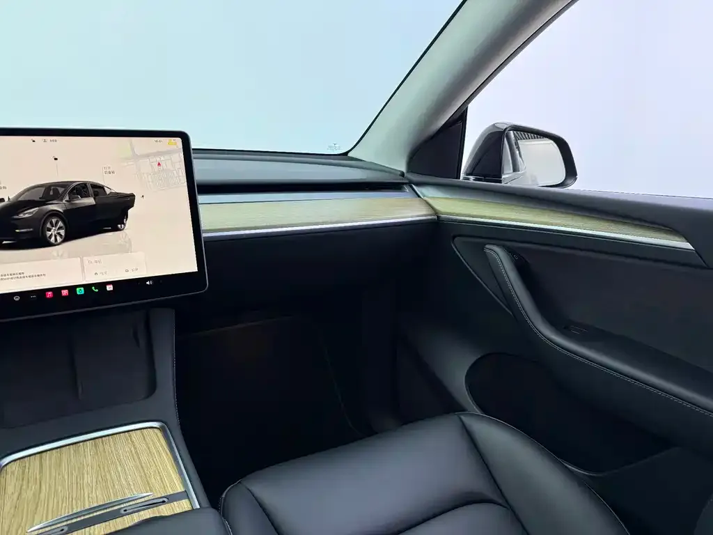 Tesla Model Y 2022 из CN, фото 8