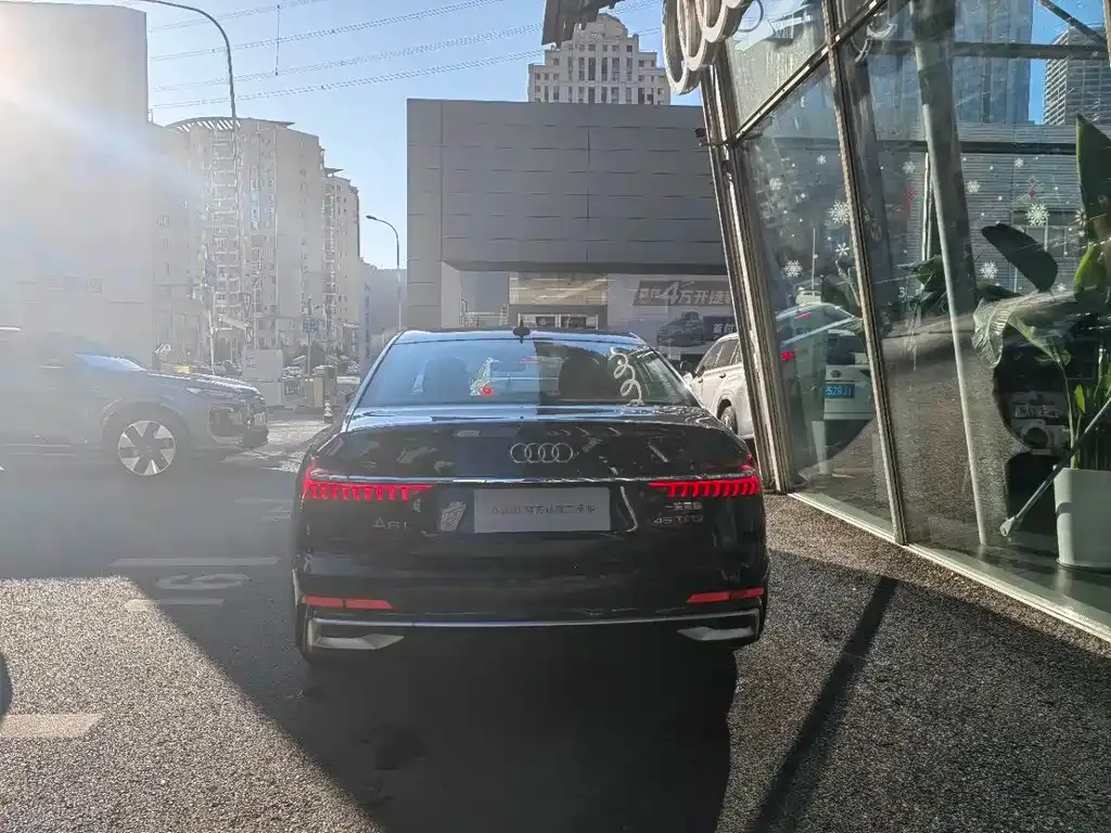Audi A6L 2024 из CN, фото 7