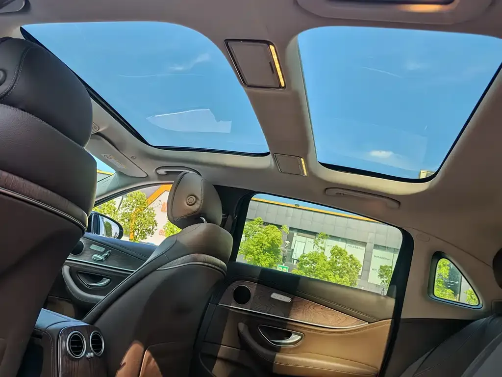 Mercedes-Benz E-Class New Energy 2022 из CN, фото 4
