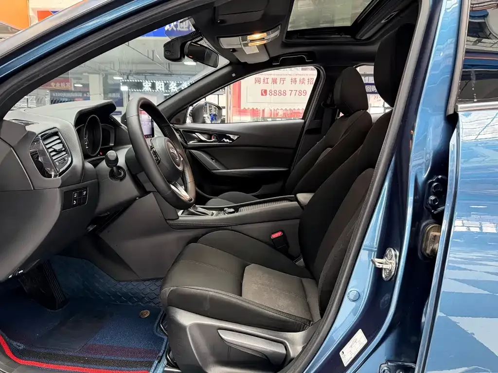 Mazda CX-4 2021 из CN, фото 9