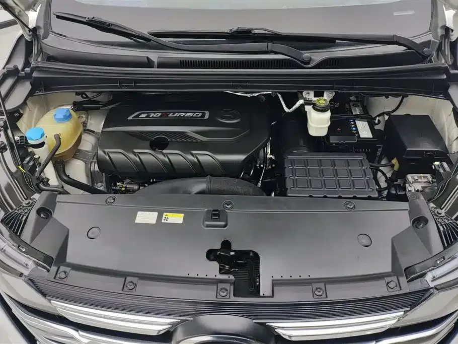 GAC Motor Trumpchi M6 — фото 10