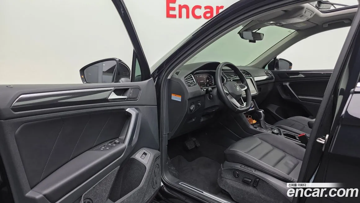 Volkswagen Tiguan 2022 из KR, фото 8