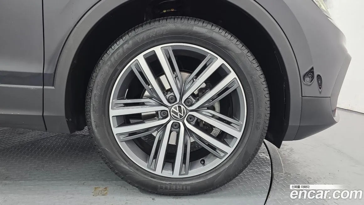 Volkswagen Tiguan 2022 из KR, фото 7