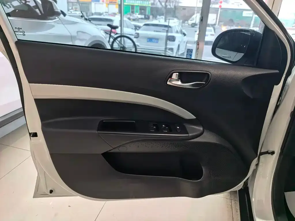 Kia KX1 2022 из CN, фото 7