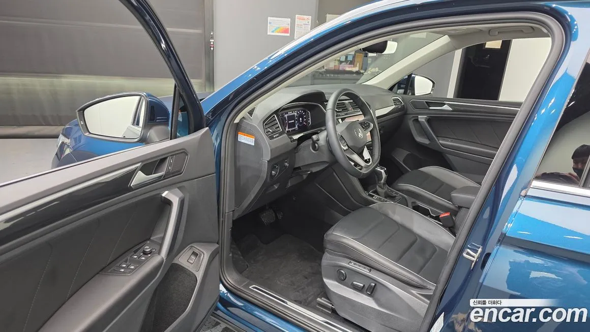 Volkswagen Tiguan — фото 4