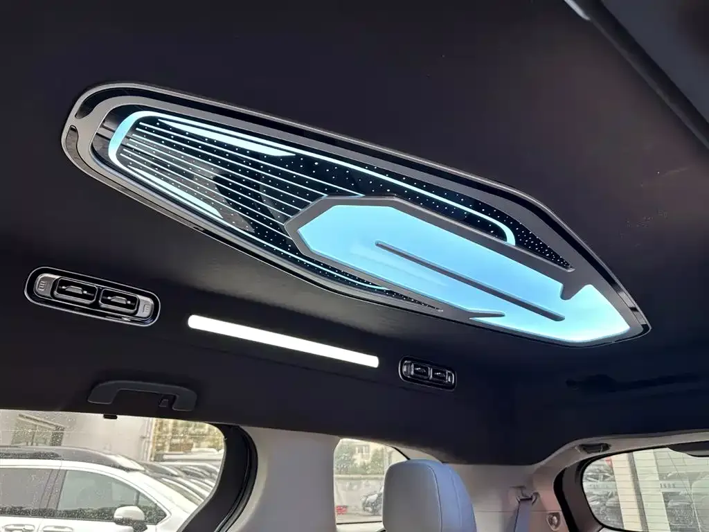 Toyota Sienna 2026 из CN, фото 6