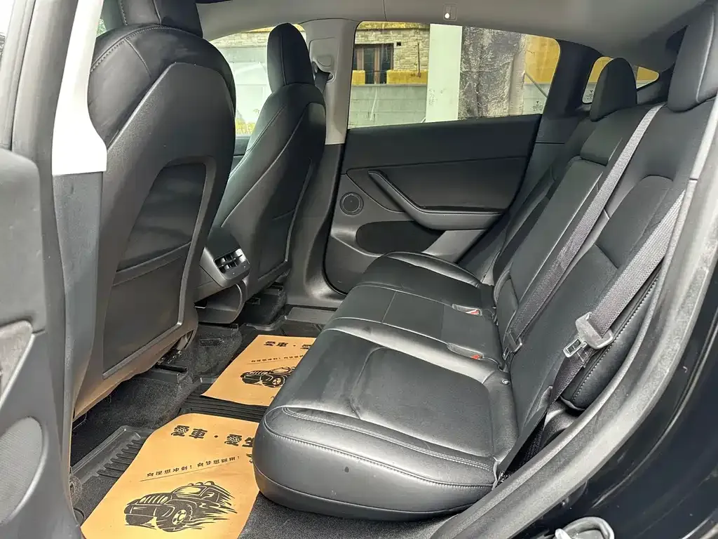 Tesla Model Y 2022 из CN, фото 2