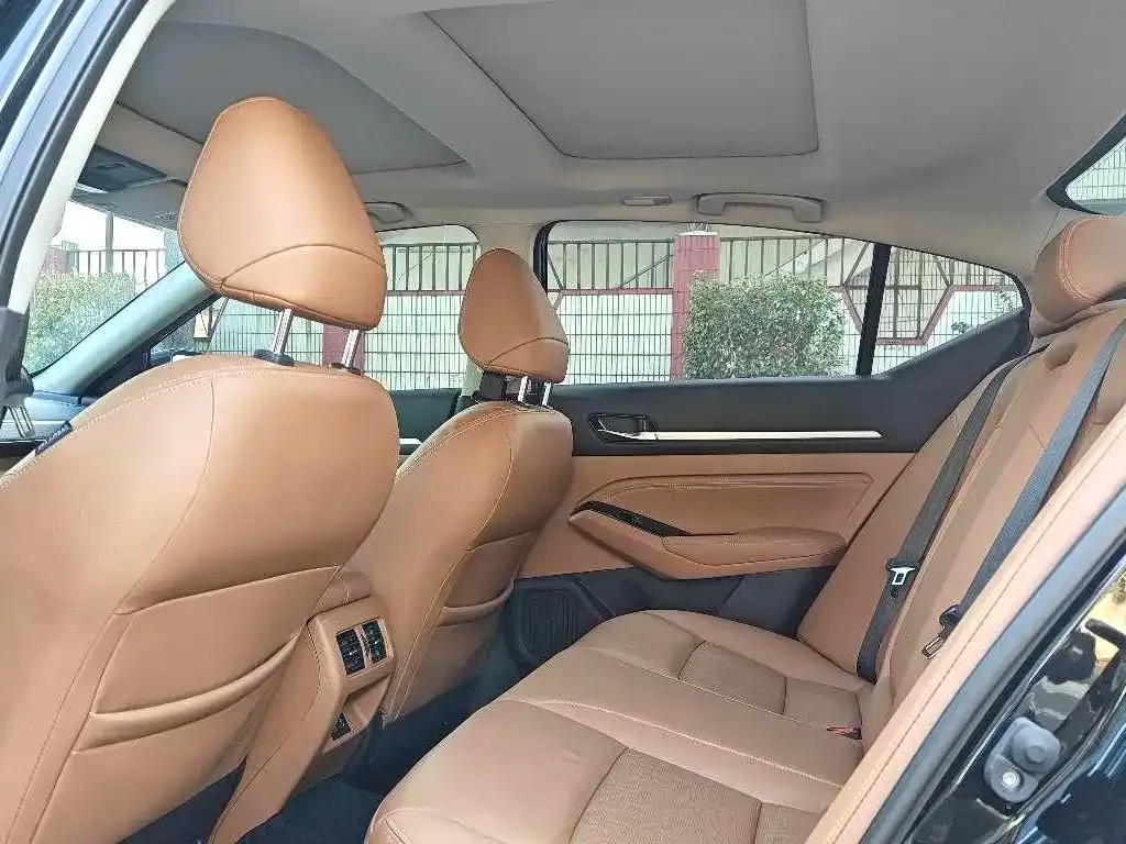 Nissan Teana 2023 из CN, фото 2