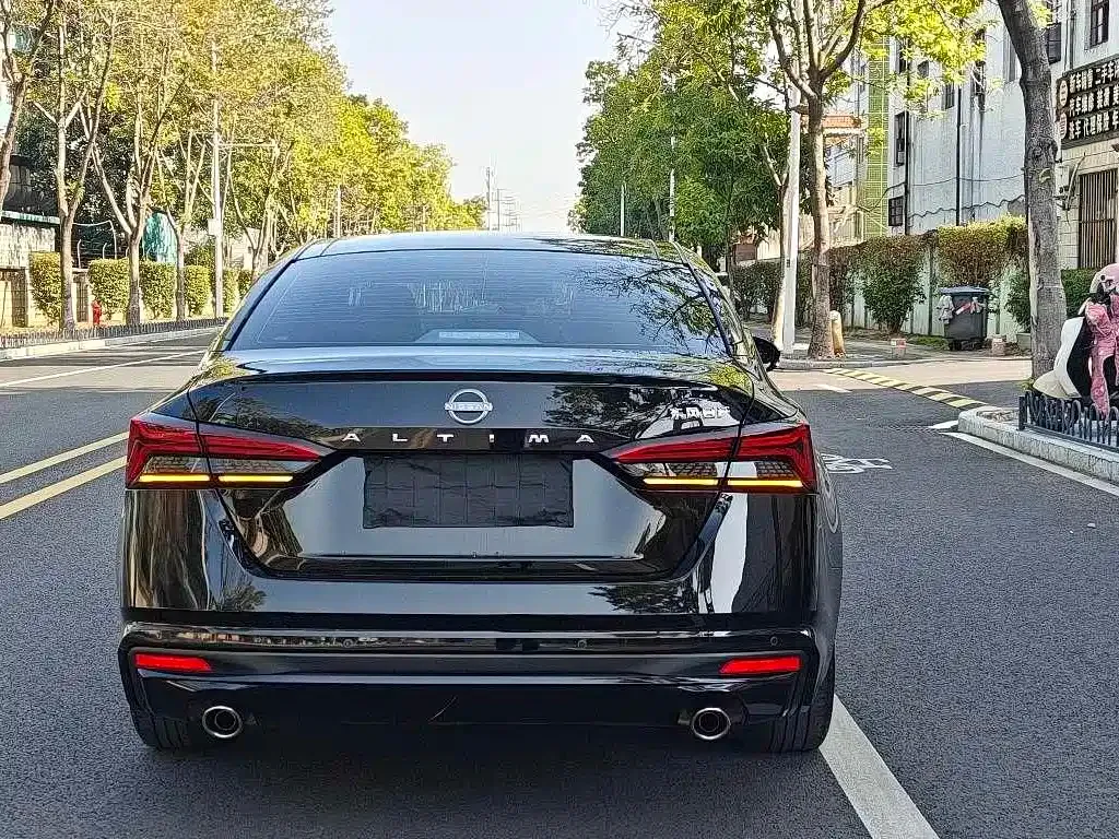 Nissan Teana 2023 из CN, фото 9