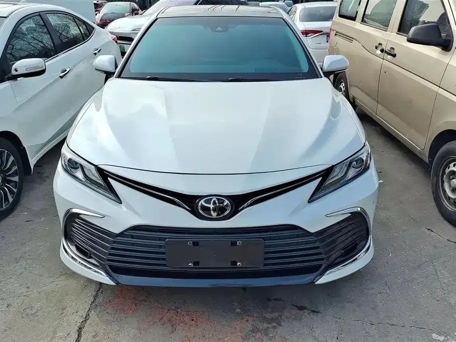 Toyota Camry 2021 из CN, фото 10