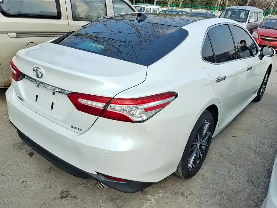 Toyota Camry 2021 из CN, фото 9