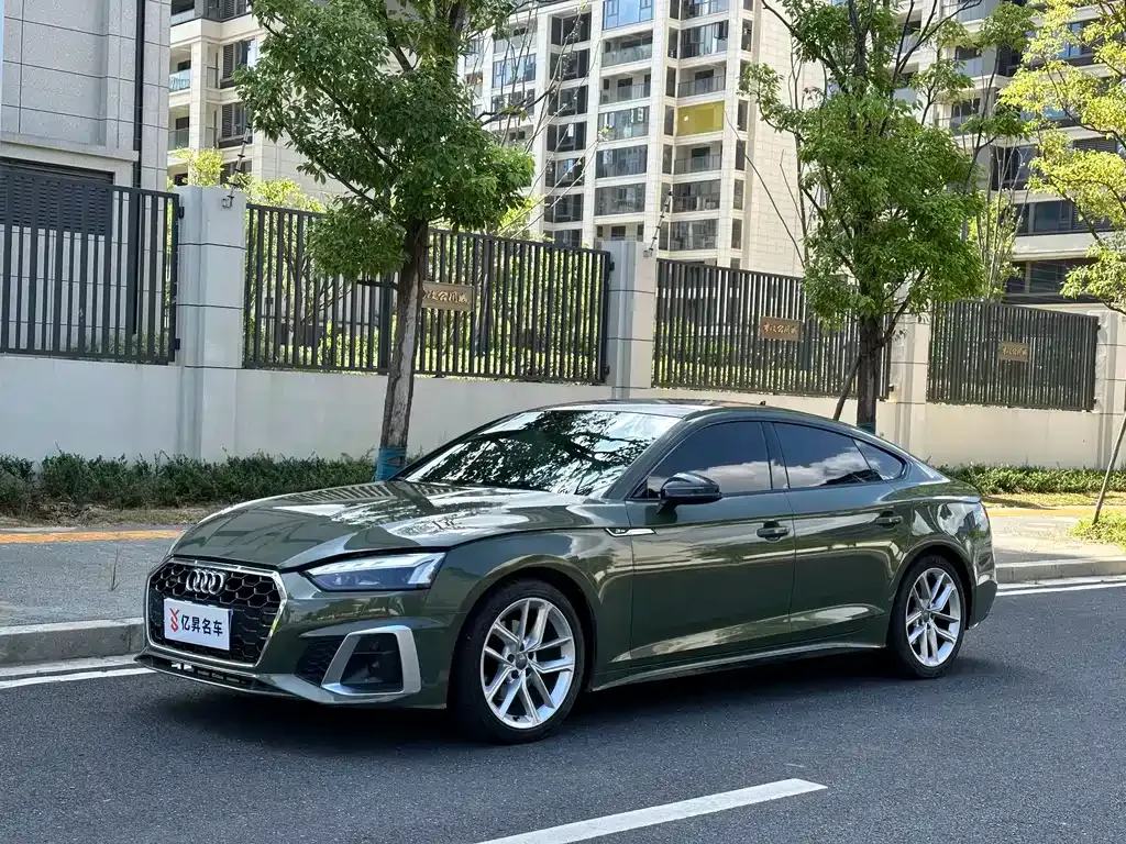 Audi A5 (Import) 2021 из CN, фото 1
