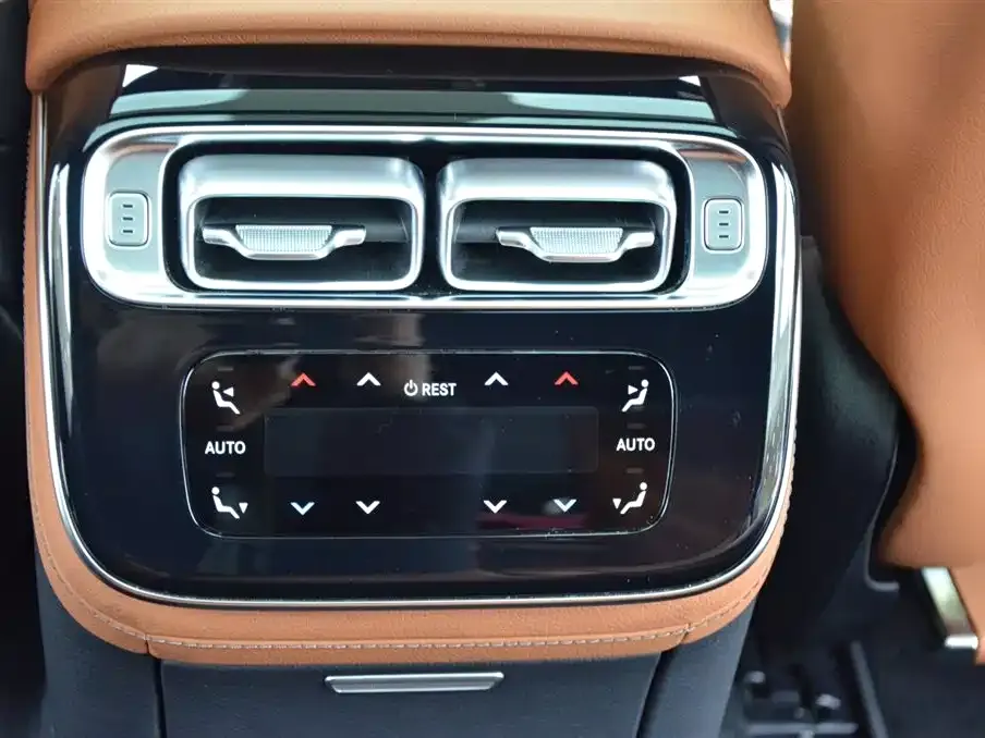 Mercedes-Benz S-Class 2024 из CN, фото 4