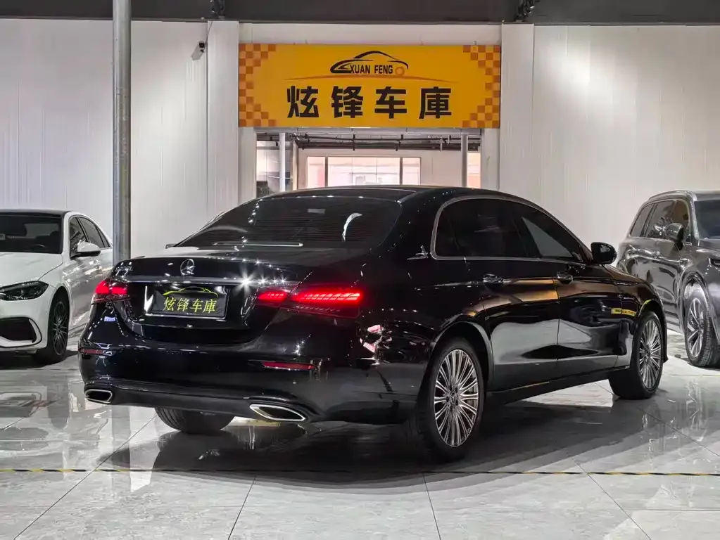 Mercedes-Benz E-Class 2022 из CN, фото 4