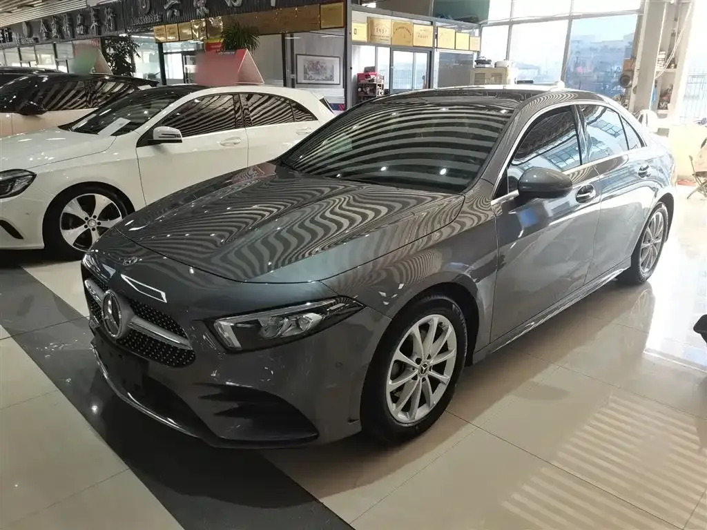 Mercedes-Benz A-Class — фото 1