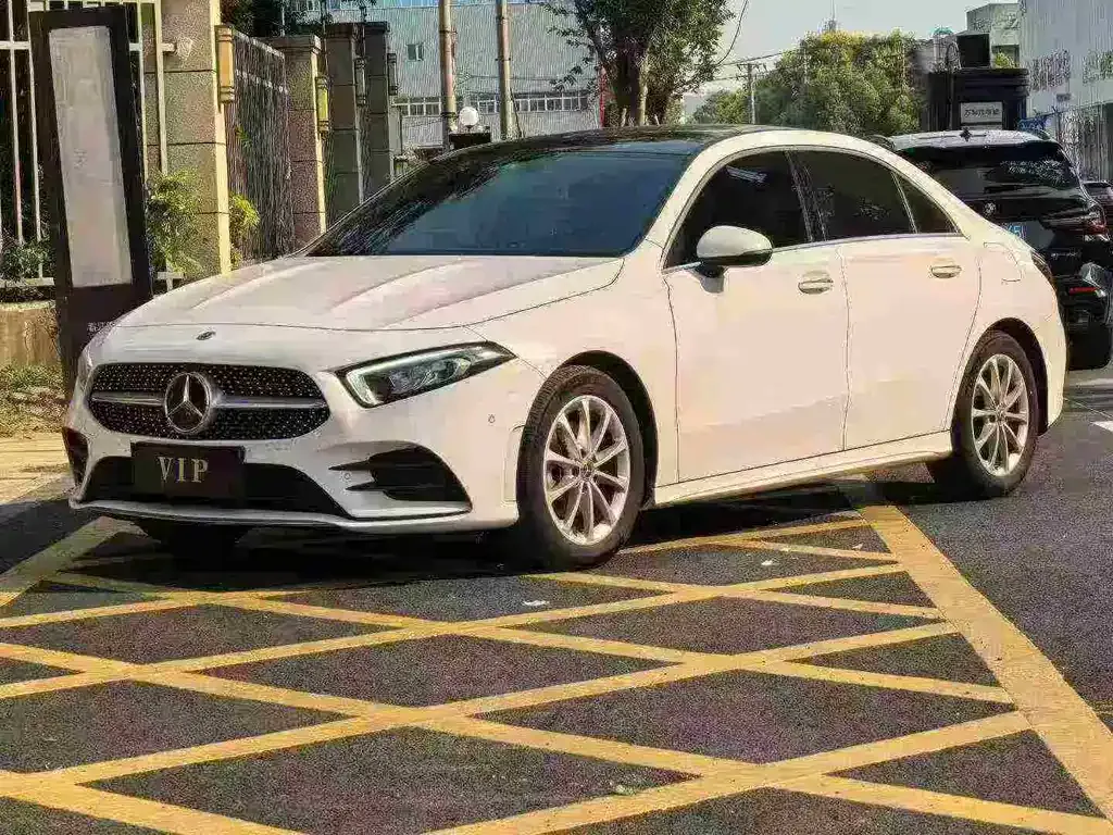Mercedes-Benz A-Class 2022 из CN, фото 1