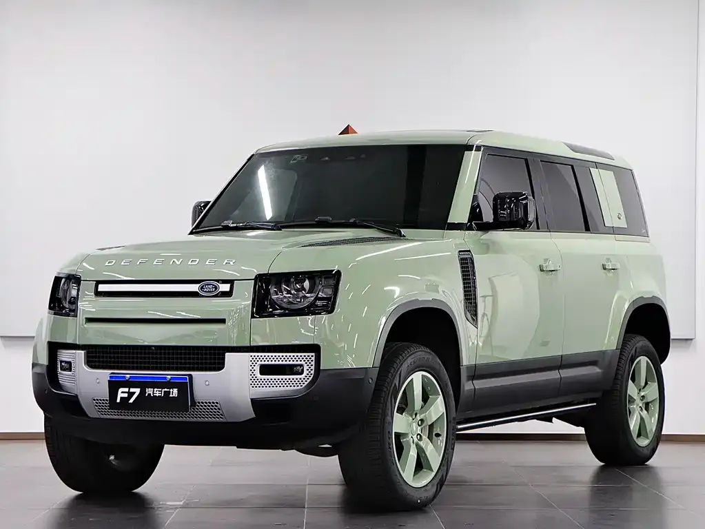 Land Rover Defender 2023 из CN, фото 1