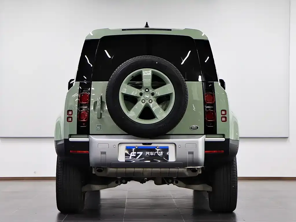 Land Rover Defender 2023 из CN, фото 7