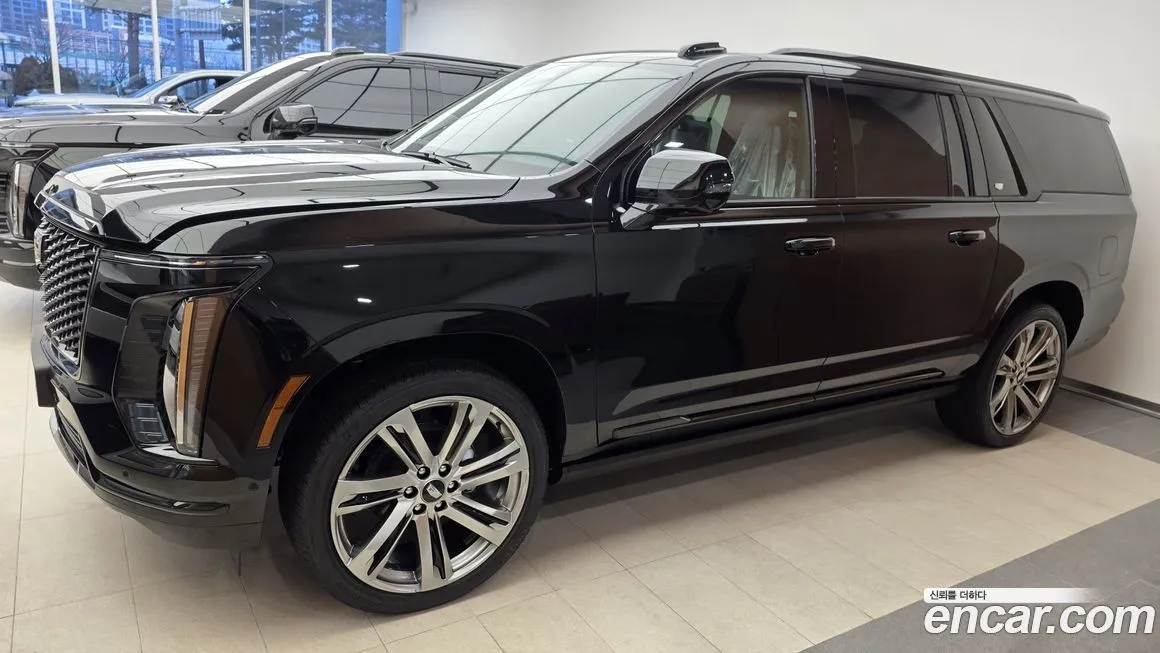 Cadillac Escalade 2025 из KR, фото 10
