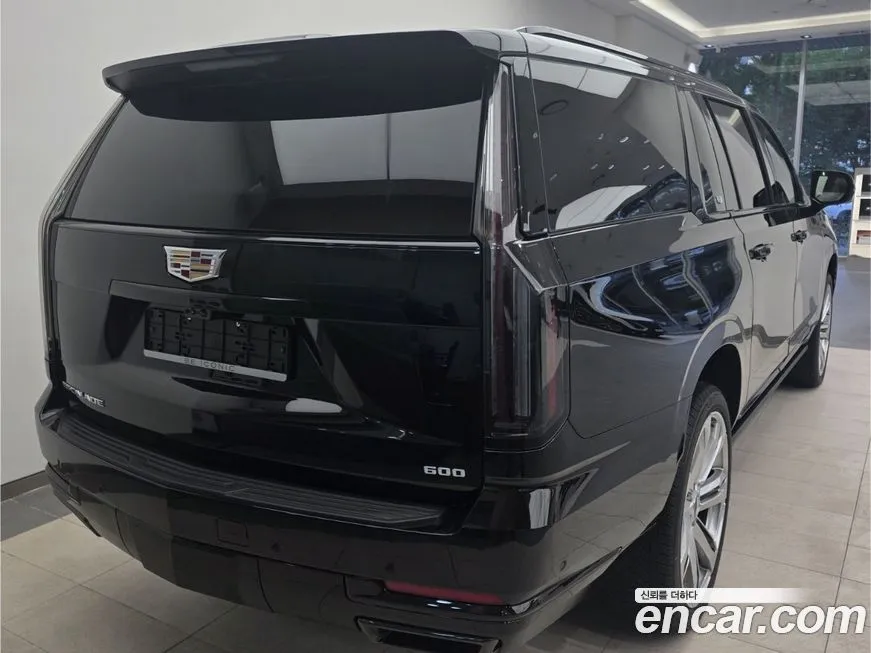 Cadillac Escalade 2025 из KR, фото 5