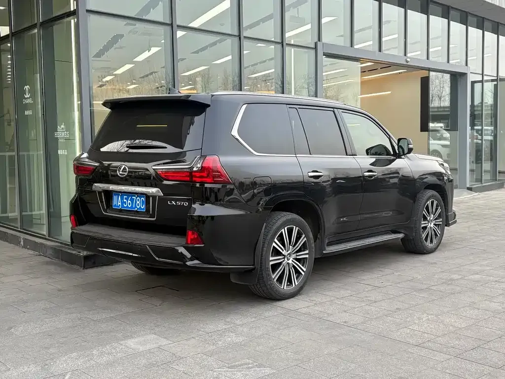 Lexus LX 2022 из CN, фото 9
