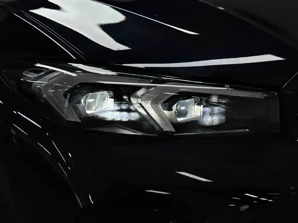 BMW 3 Series 2023 из CN, фото 9