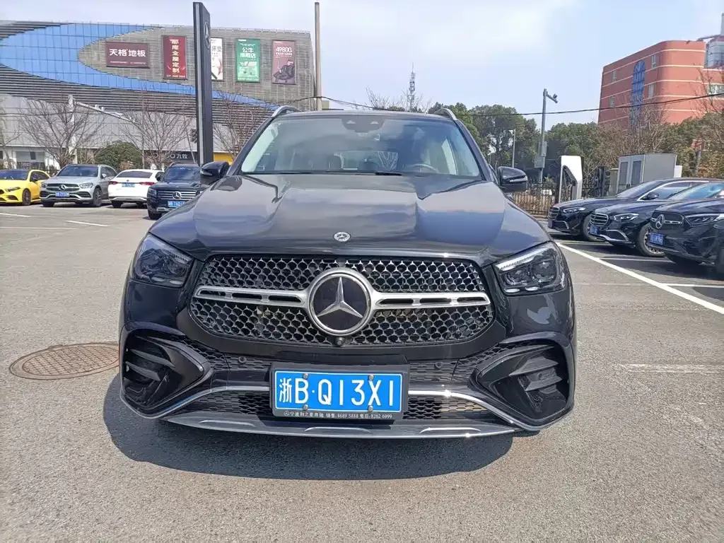 Mercedes-Benz GLE — фото 7