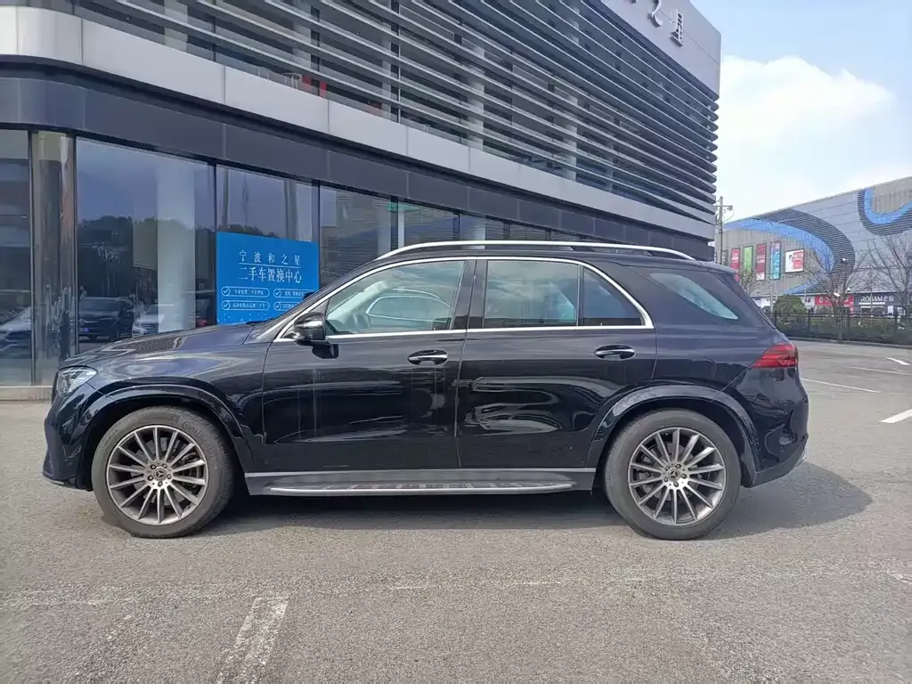 Mercedes-Benz GLE — фото 10