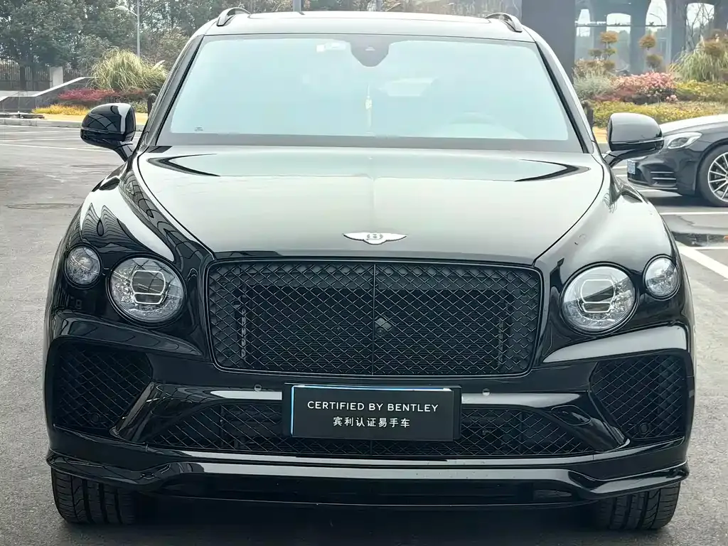 Bentley Bentayga — фото 7