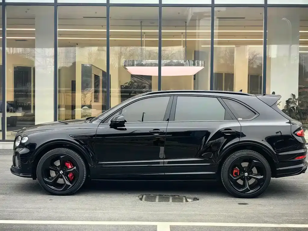 Bentley Bentayga — фото 5