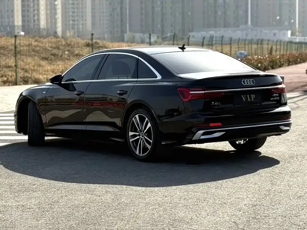 Audi A6L 2024 из CN, фото 4