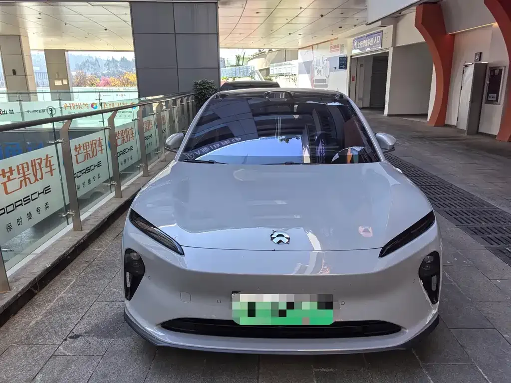 NIO ET5T 2024 из CN, фото 8