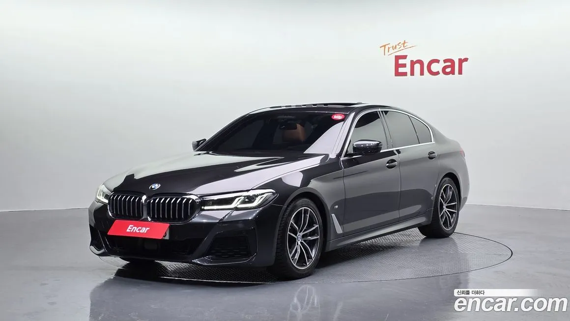 BMW 5-Series 2023 из KR, фото 1
