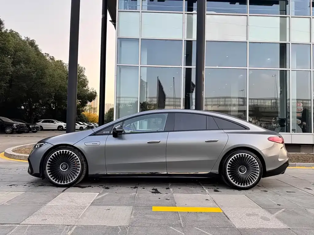 Mercedes-Benz EQS AMG 2025 из CN, фото 4