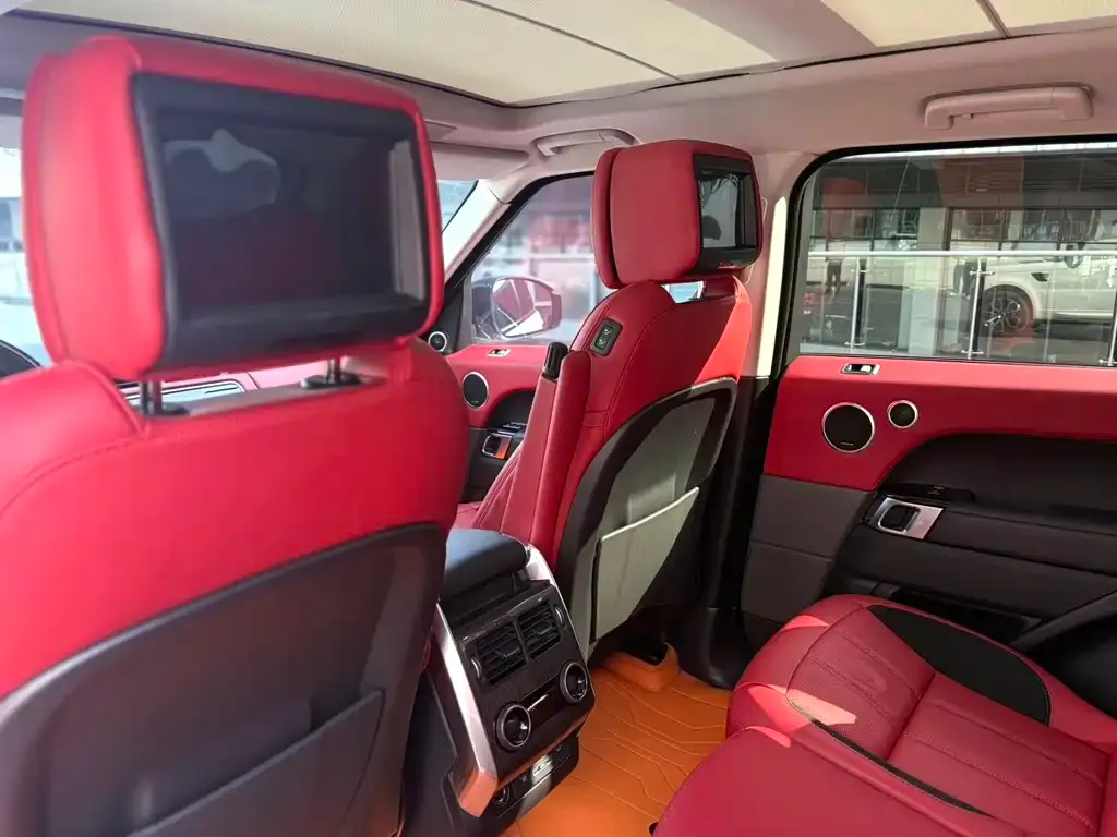 Land Rover Sport 2023 из CN, фото 2