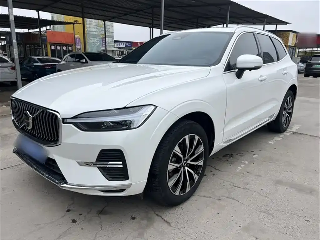 Volvo XC60 — фото 3