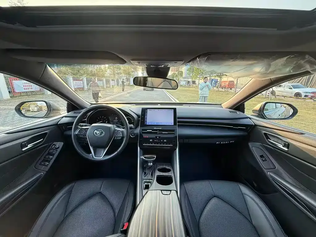 Toyota Avalon 2023 из CN, фото 8