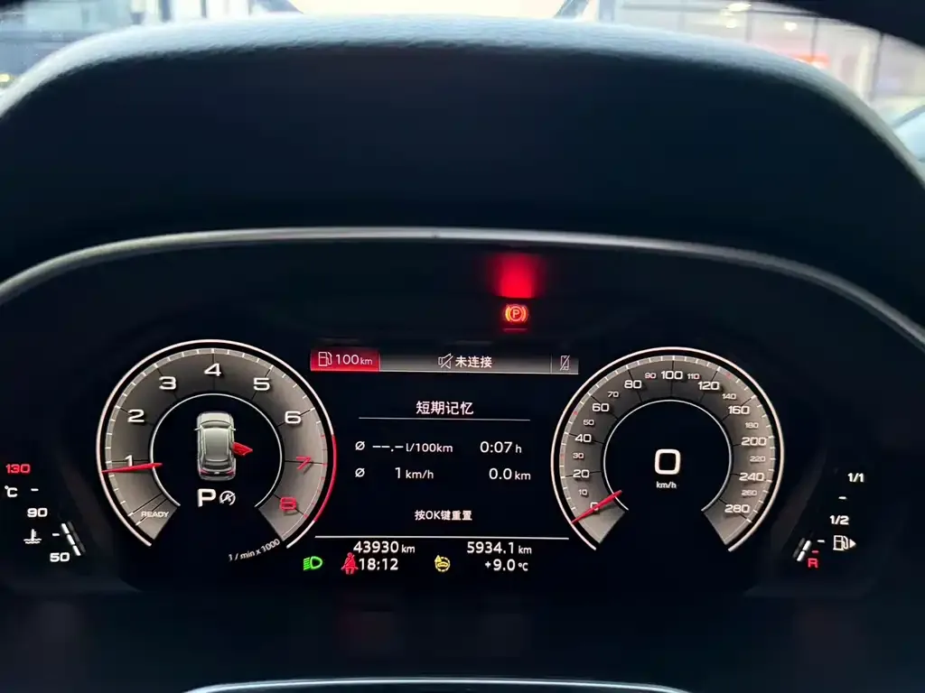Audi Q3 2022 из CN, фото 4