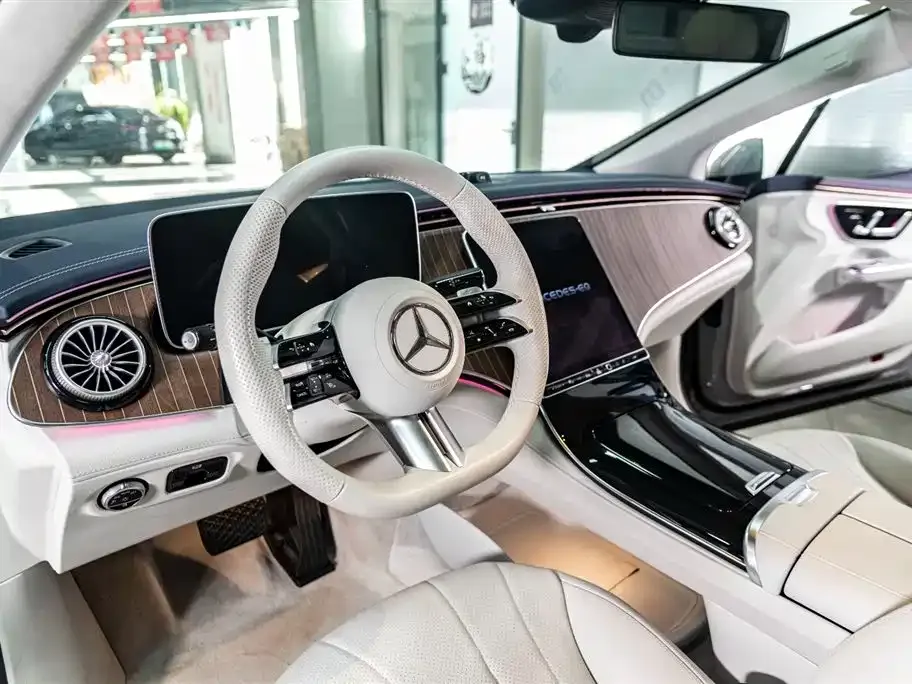 Mercedes-Benz EQE 2025 из CN, фото 5