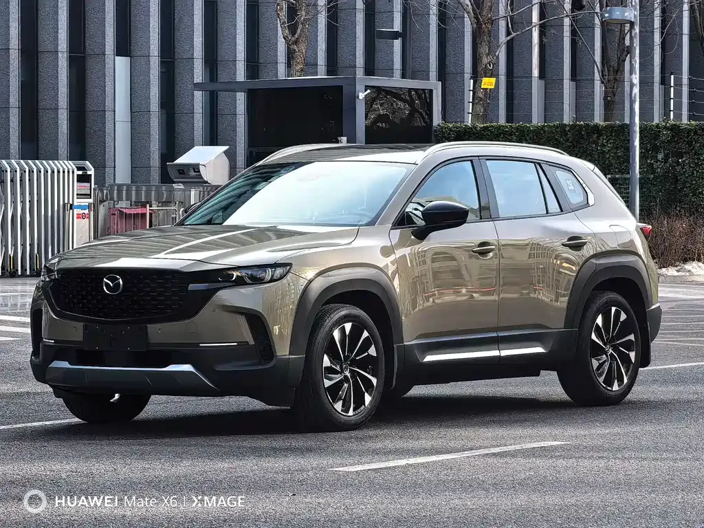 Mazda CX-50 2023 из CN, фото 1