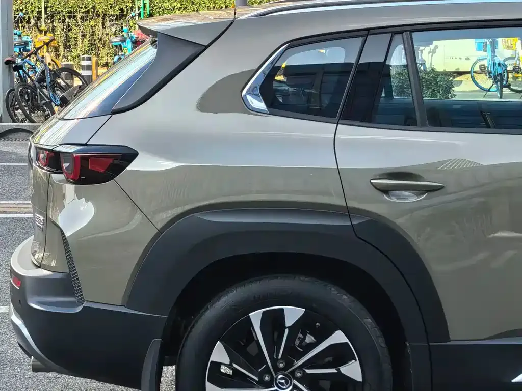 Mazda CX-50 2023 из CN, фото 5