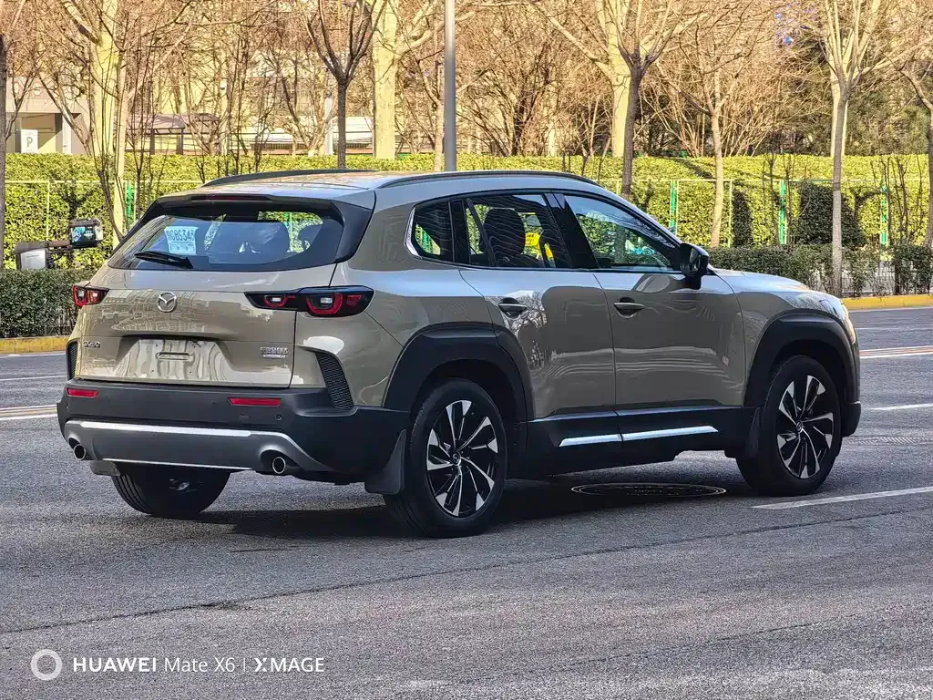 Mazda CX-50 2023 из CN, фото 10