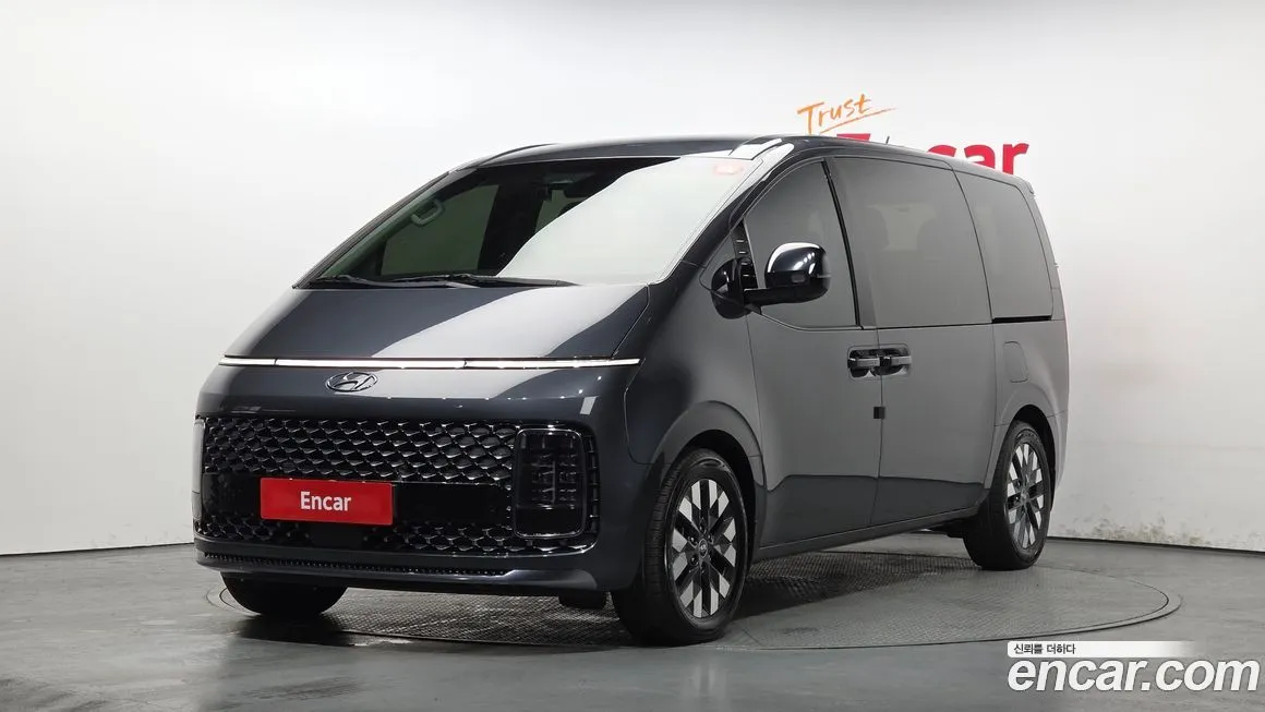 Hyundai Staria 2022 из KR, фото 1