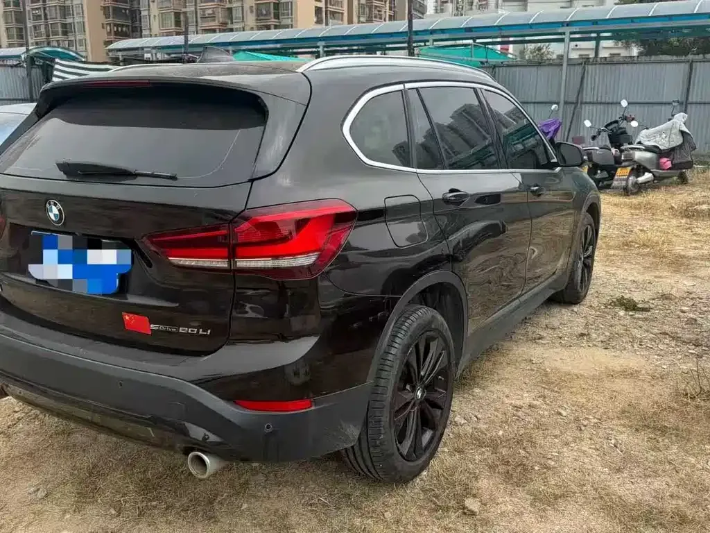 BMW X1 — фото 10